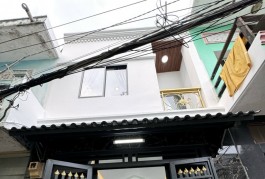NGAY NGÃ TƯ 4 XÃ - TÂN HOÀ ĐÔNG - NHÀ 3 TẦNG MỚI - 42M2 - 3 PHÒNG NGỦ - HẺM ĐẸP THÔNG - SỔ NỞ HẬU HOÀN CÔNG ĐỦ -  GIÁ CHỈ 4 TỶ